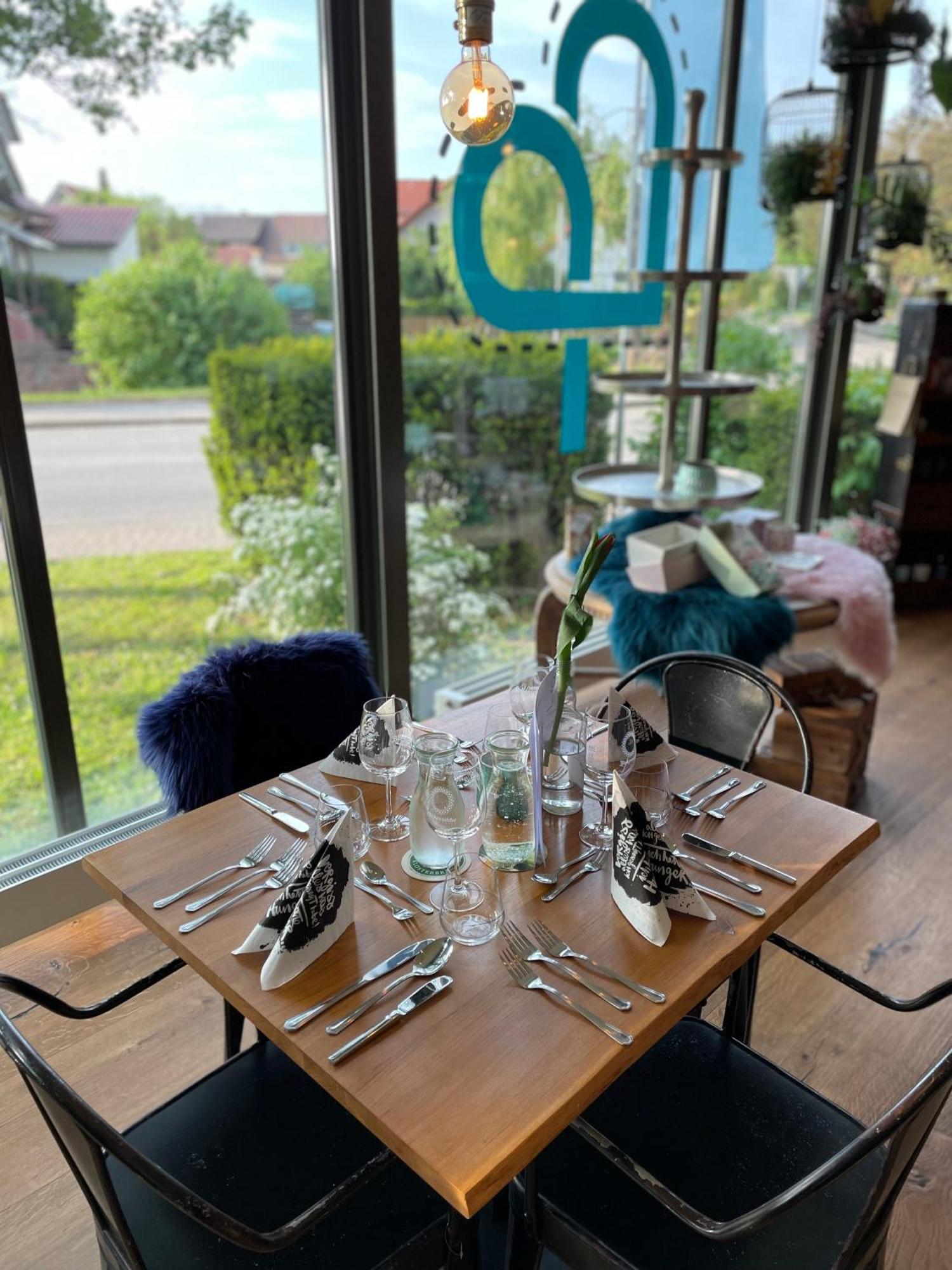 Zum Rayers Cafe-Restaurant & Boutique-Hotel Niederrotweil Экстерьер фото