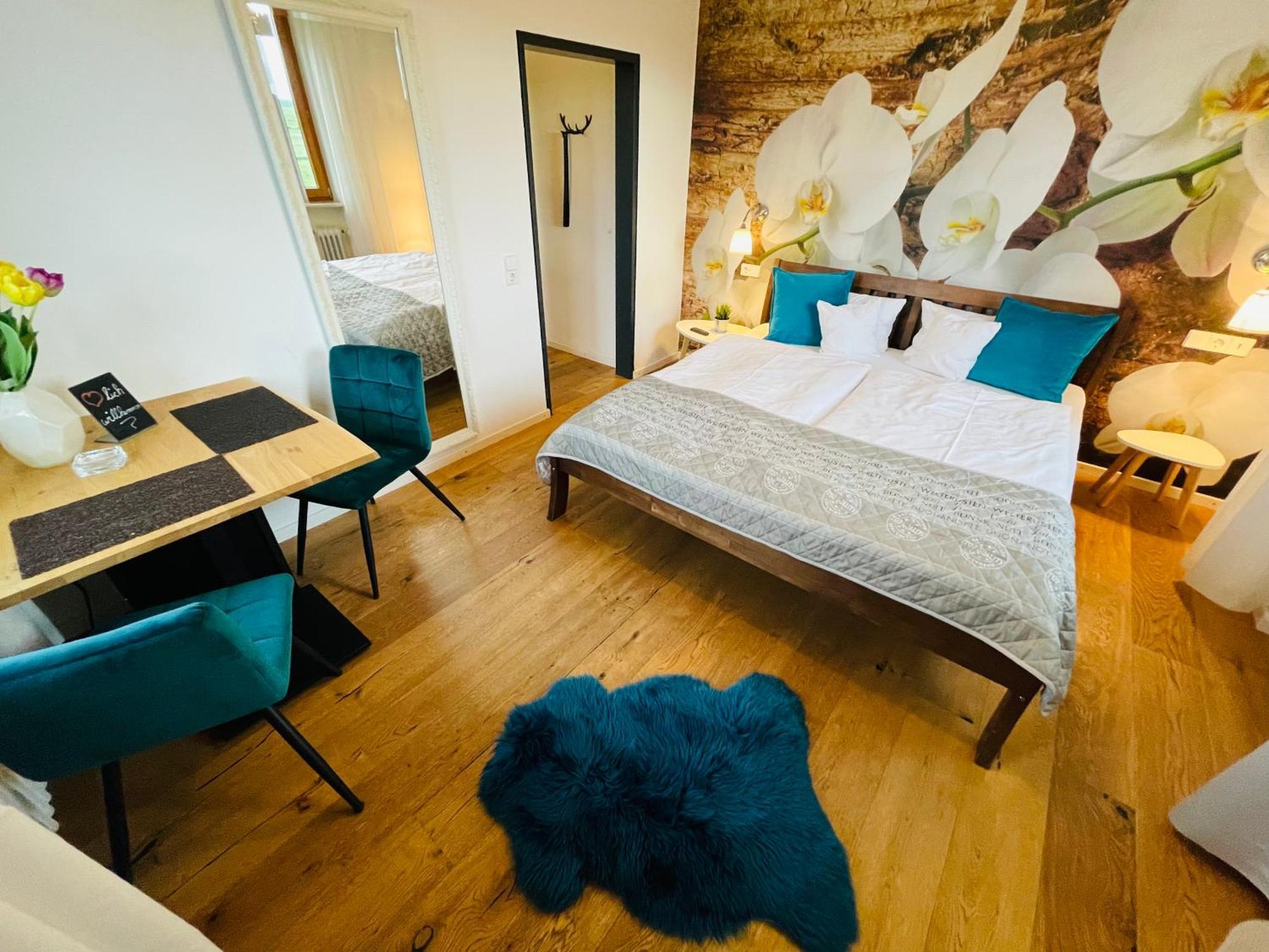 Zum Rayers Cafe-Restaurant & Boutique-Hotel Niederrotweil Номер фото